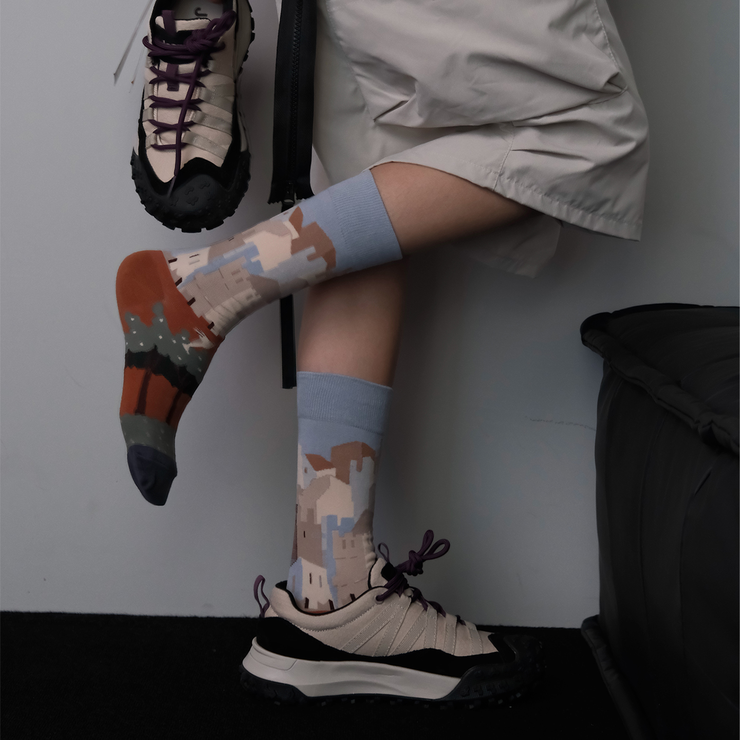 ZeroG[踏云感触觉]秋冬棉质宁静城堡蓝灰调中筒袜女Indie风可堆堆