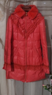 尤麦2026冬季新款公主白鸭绒红色羽绒服女外套中长款过膝