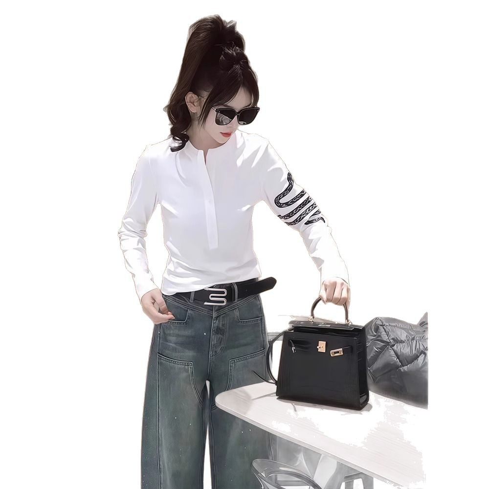 白色小蛇修身长袖T恤女款