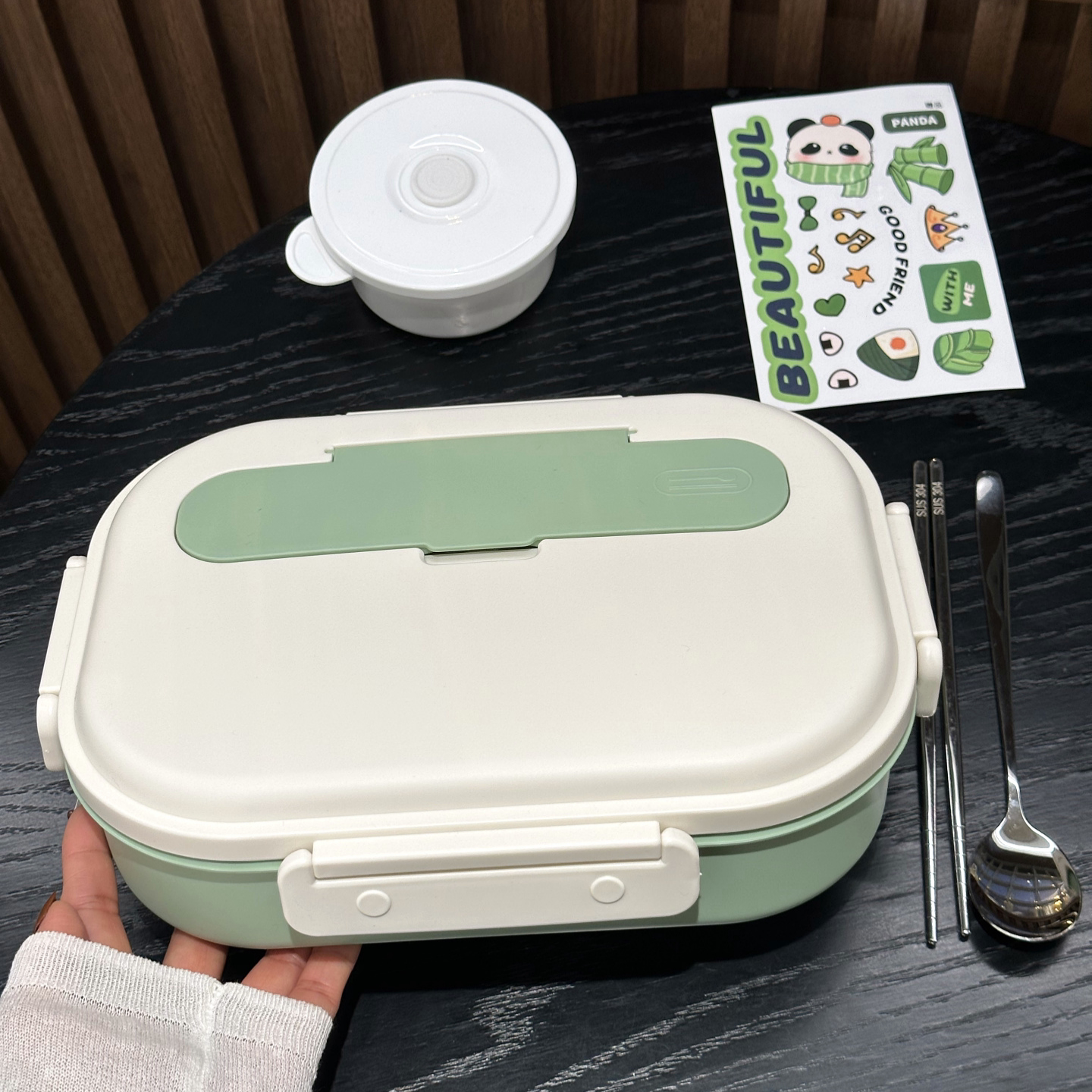 316不锈钢保温分格饭盒微波用