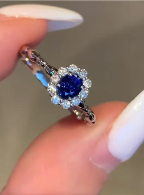 戒指女轻奢群镶925纯银电镀白金培育钻石蓝宝刻字赠礼物结婚订婚