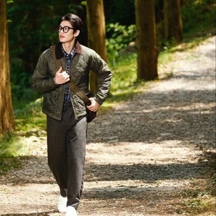 BARBOUR 保暖秋冬绗缝棉服夹克外套liddesdale DOM男SL短款