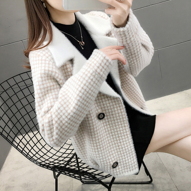 水貂绒女士毛衣短外套2020年新款爆款香风格子开衫女秋冬百搭加厚