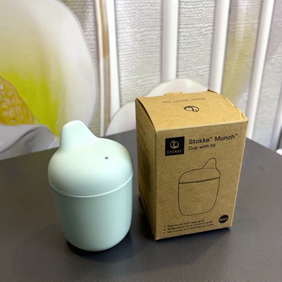Stokke Munch饮水杯喝水杯保温杯餐具辅食杯辅食碗