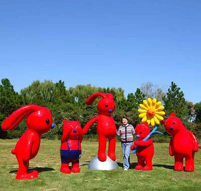 网红创意玻璃钢张占占卡通熊公仔雕塑PUPU兔子大摆件户外商场