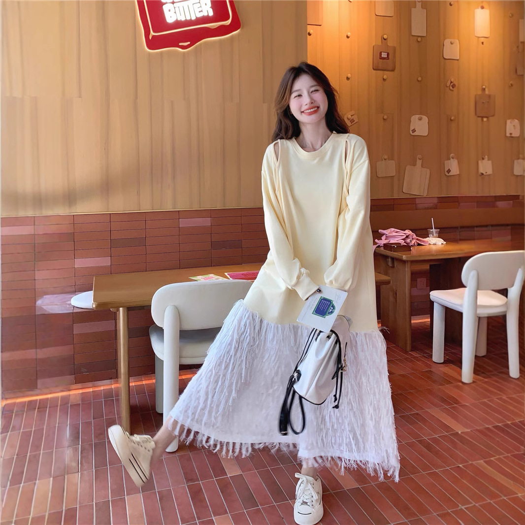 官网女装夏易菲实拍浅黄色镂空卫衣连衣裙2025新款韩系温柔流苏拼