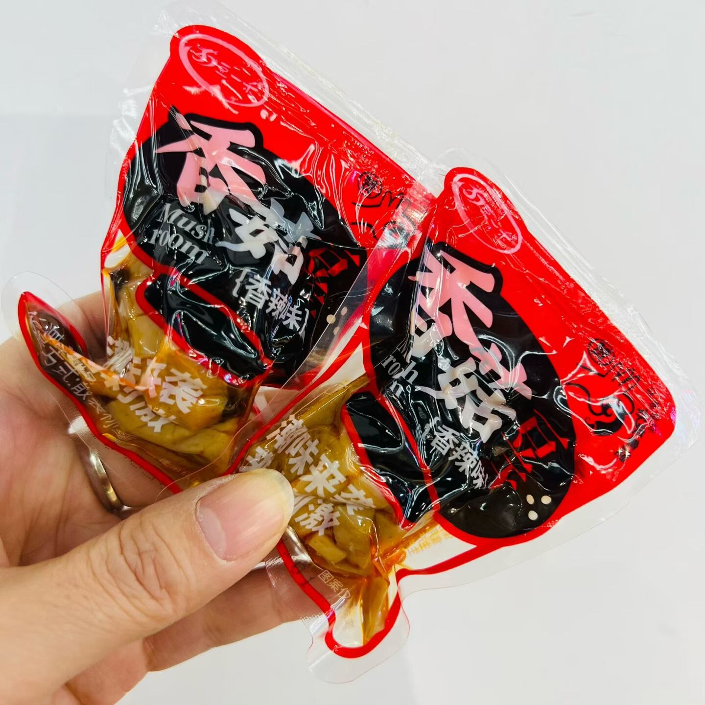 香菇豆干香辣味豆制品休闲零食小包装多口味可选散装豆腐干豆一禾