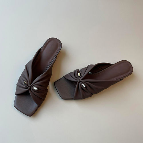 羊皮版~交叉带褶皱凉拖鞋女方头低跟复古百搭日常外穿夏季凉拖鞋