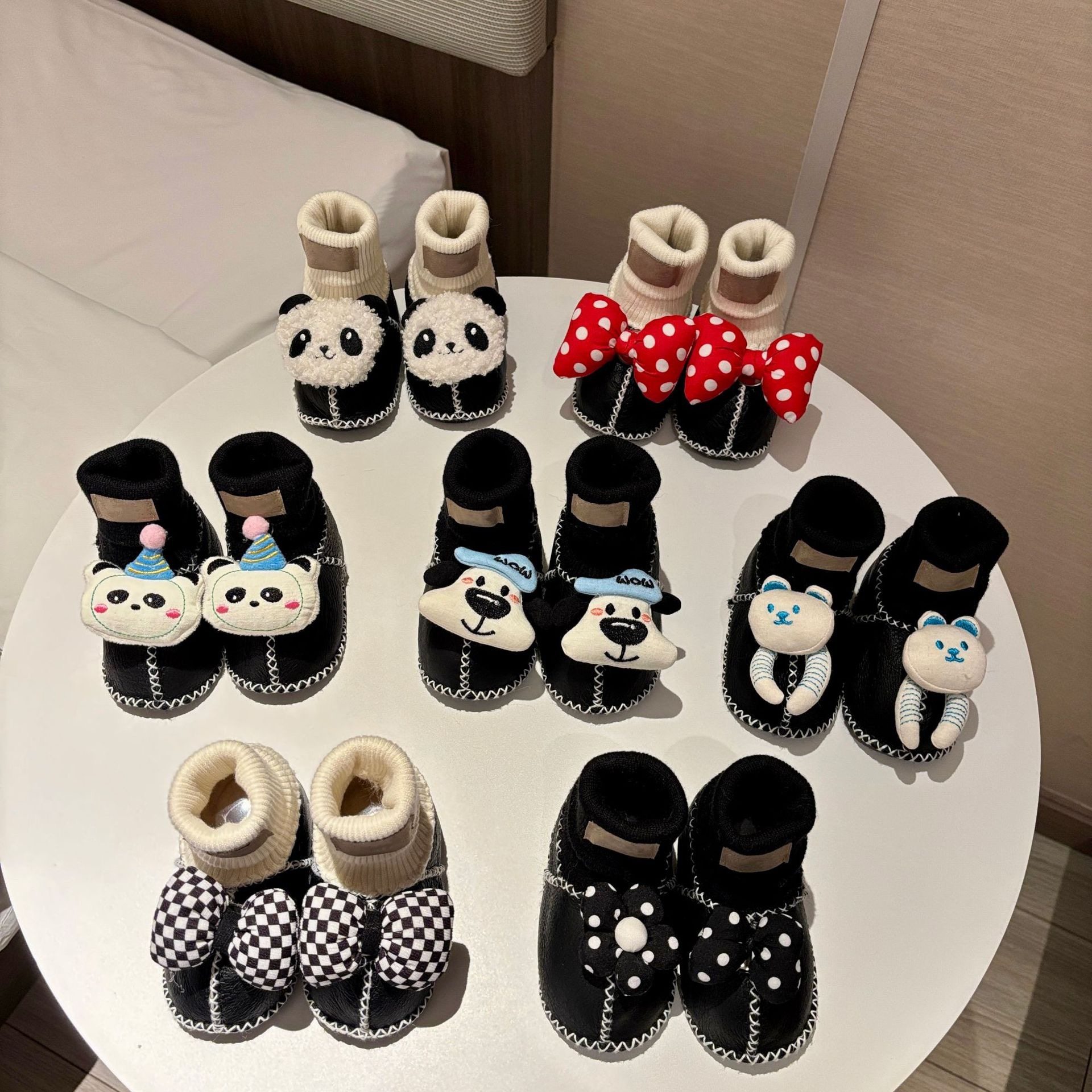 UQG桑坡新款A版羊皮毛一体宝宝鞋袜婴儿卡通可爱棉鞋男宝女宝防掉,童鞋/婴儿鞋/亲子鞋,婴儿步前鞋/袜鞋,淘宝优惠券,粉丝福利购,淘宝优惠卷