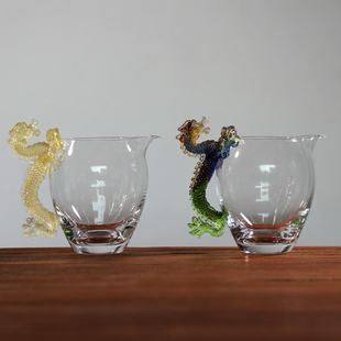 龙把手水晶分茶器彩龙三代公道杯子高颜值文化创意琉璃金龙匀茶器