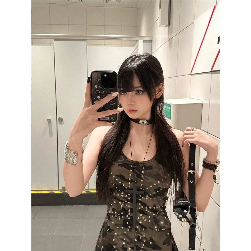 美式辣妹米字铆钉迷彩背心女夏季随心裁高街修身显瘦无袖上衣潮