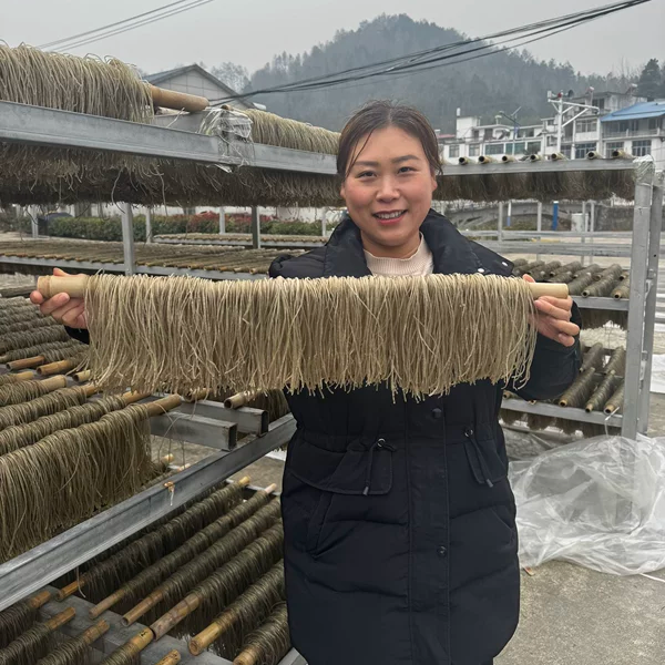 金寨红薯粉丝纯红薯淀粉手工制作大别山粉丝正宗农家自制地瓜粉条,粮油调味/速食/干货/烘焙,干货粉条粉丝/蕨根粉/苕皮,淘宝优惠券,粉丝福利购,淘宝优惠卷