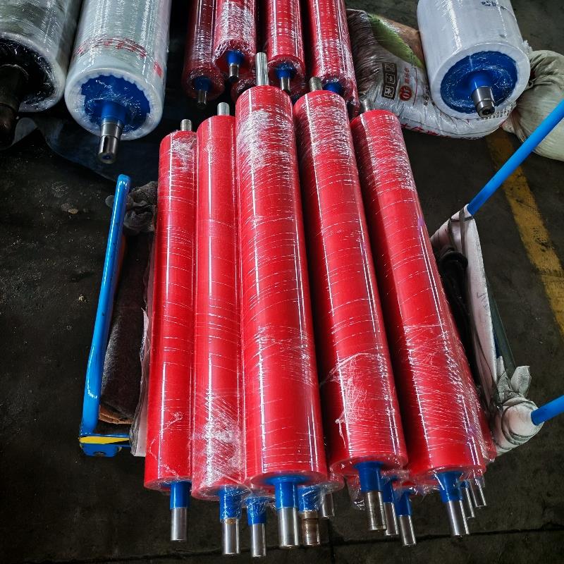 托棍定制耐磨橡胶辊耐温硅胶辊轴聚氨酯滚轮无动力滚筒覆膜辊压辊