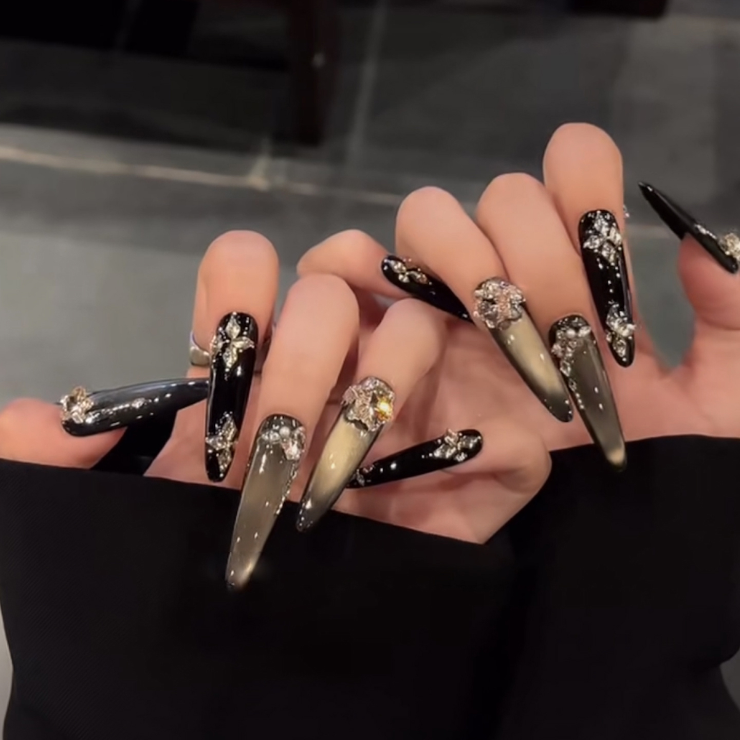 新款手工定制穿戴美甲