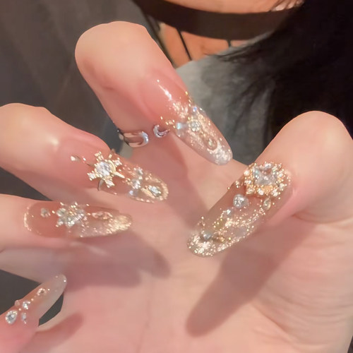 爆闪贵族新款纯手工穿戴美甲