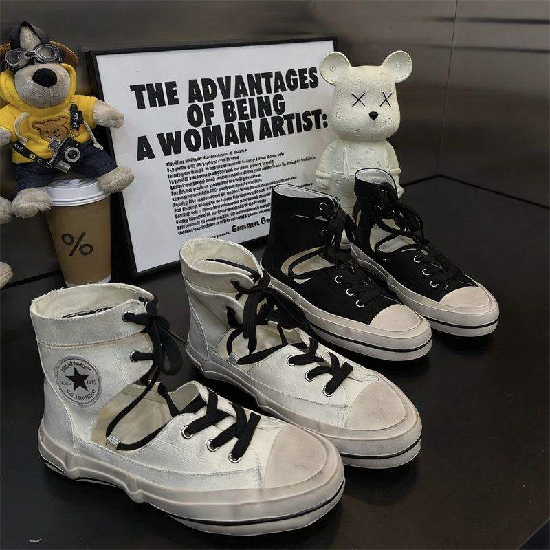 2026年新款韩版交叉绑带高帮帆布鞋女厚底休闲鞋中跟圆头饼干鞋潮
