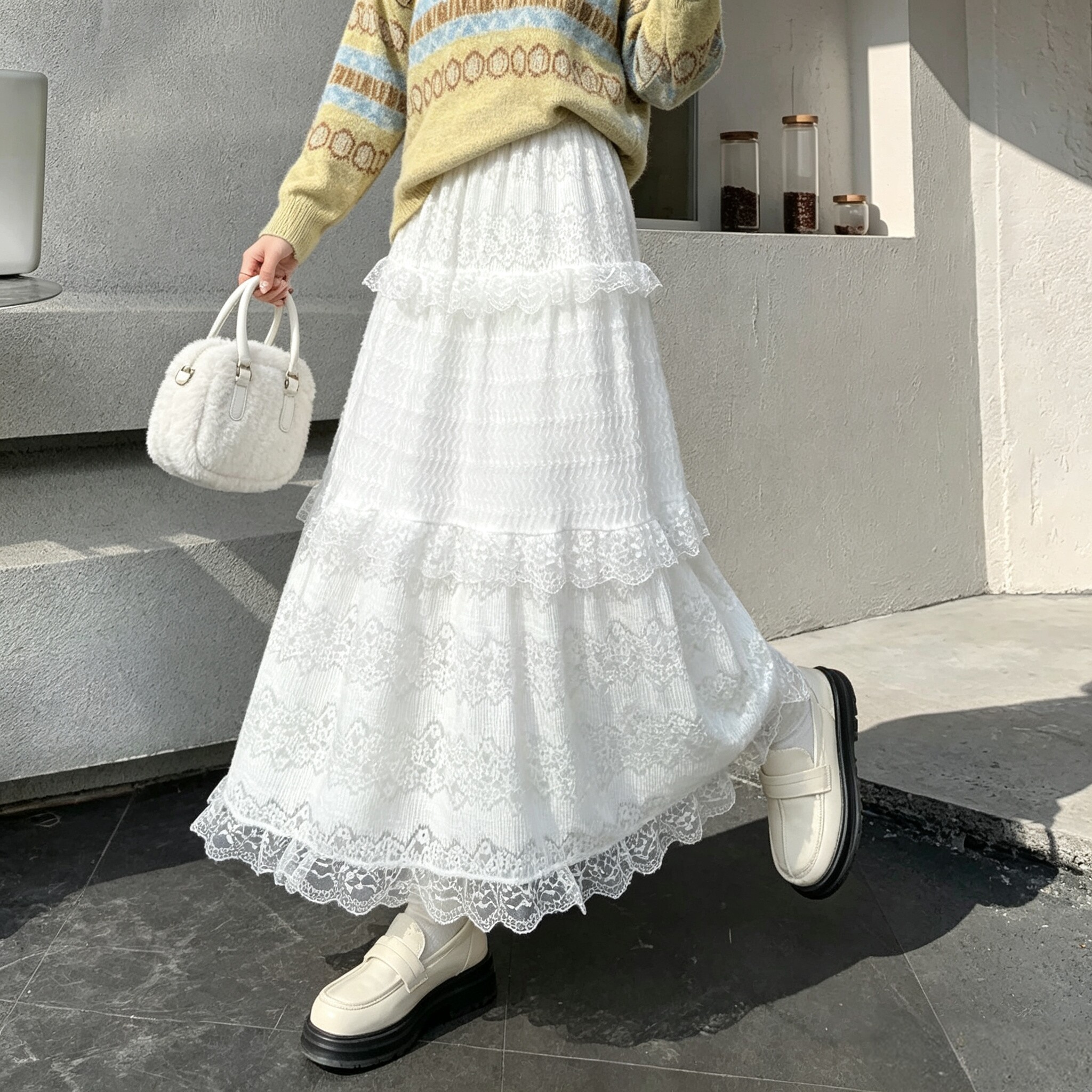 蕾丝拼接网纱蛋糕半身裙女秋冬加绒加厚垂感a字休闲大摆伞裙长裙