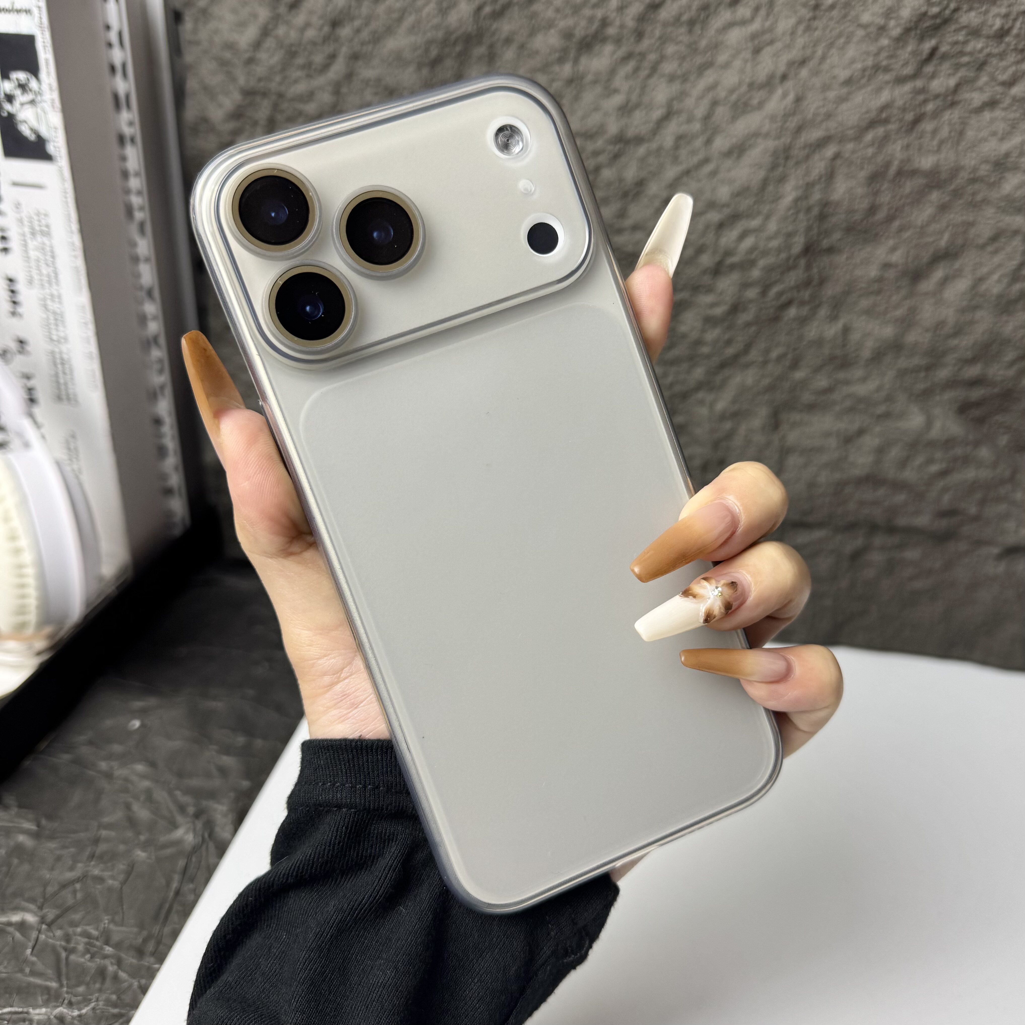 秒变17适用于iPhone17promax手机壳超薄磨砂软壳苹果16promax不沾指纹15/14pro全包镜头膜13轻薄时尚12情侣