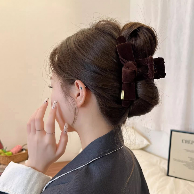 秋冬咖色植绒蝴蝶结发量大抓夹后