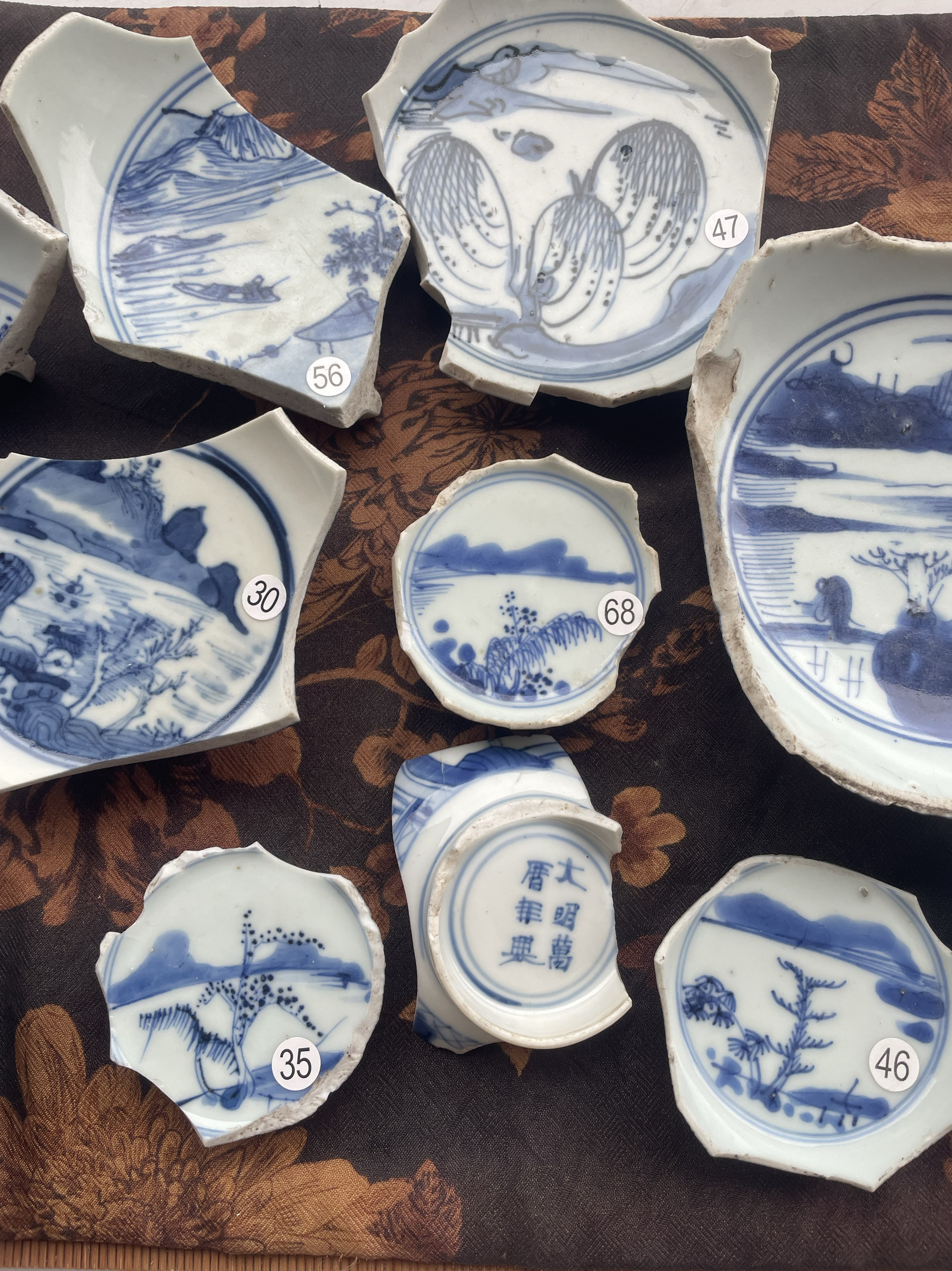 景德镇明清青花山水人物老瓷片