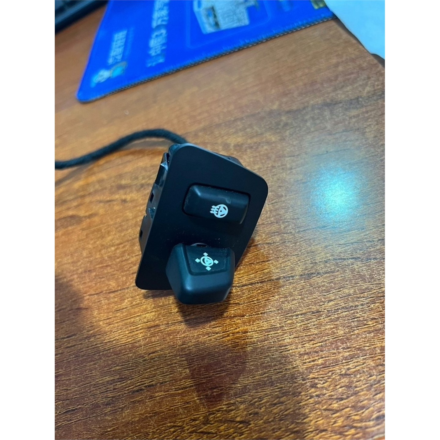 5系6系7系F07F10F18F02转向柱调节开关方向盘调节 高配带加热