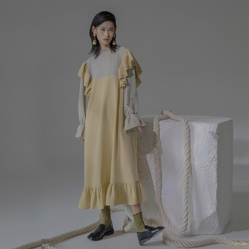 涤棉格子少女荷叶边娃娃裙