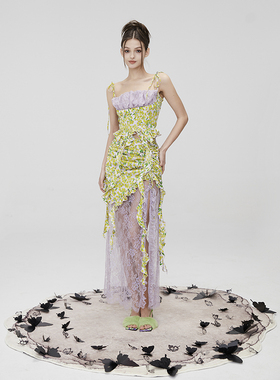 MildRate原创 仙乐飘飘碎花缎面蕾丝吊带上衣+抽绳拼接半裙套装