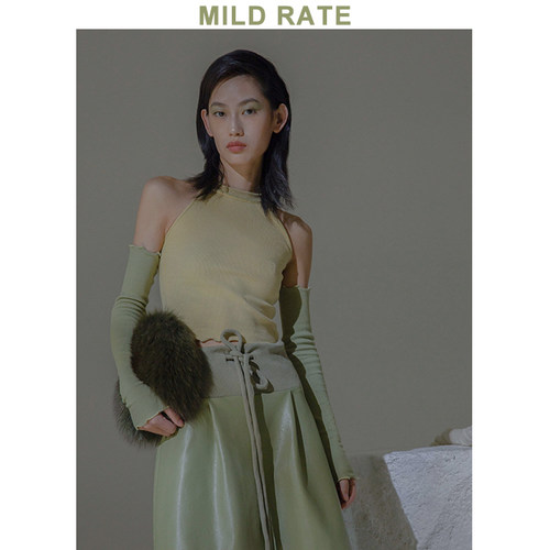 MILDRATE袖套撞色挂脖式背心