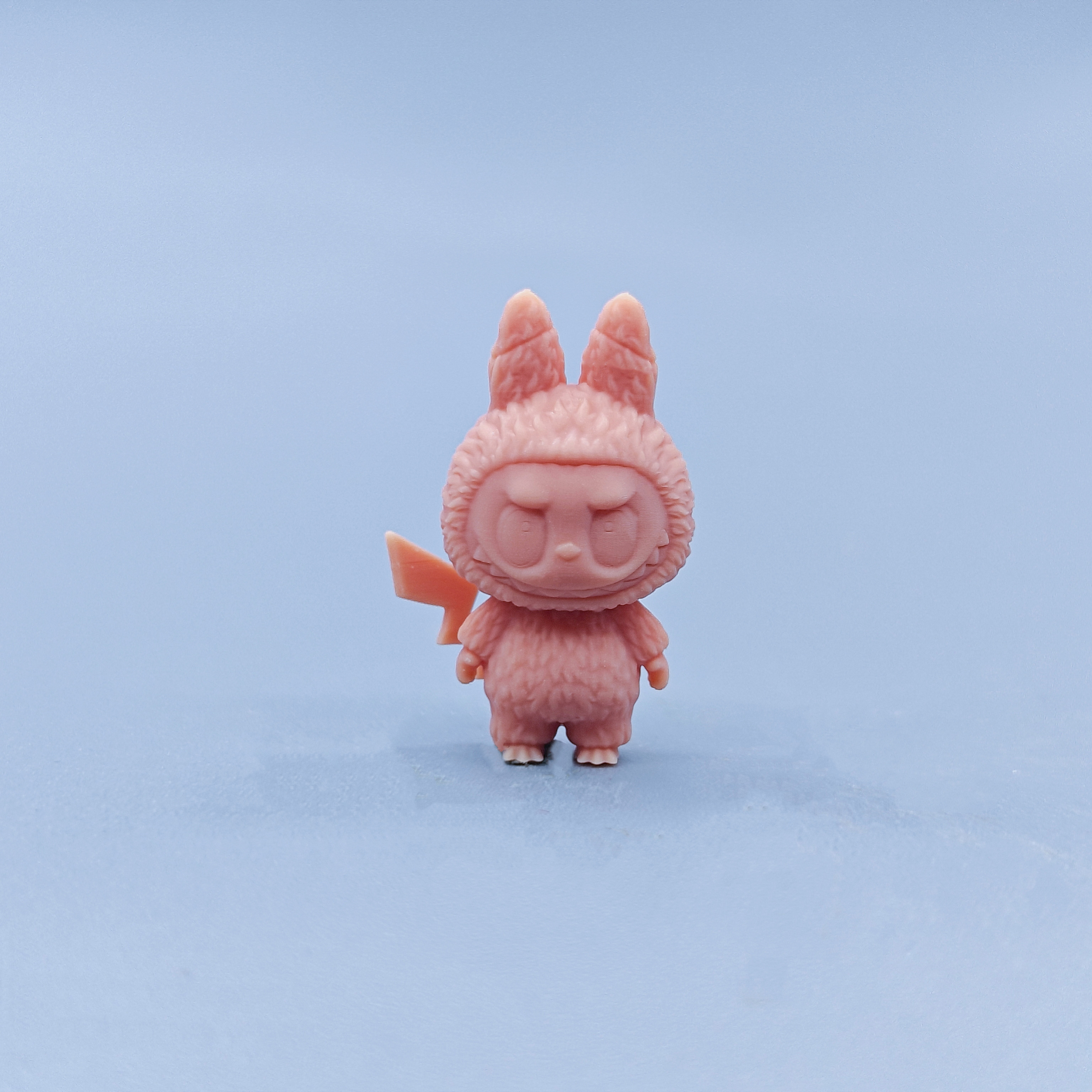 【嗯哼模型】现货1:64人偶1:43微缩白模 皮卡丘布拉拉 D016
