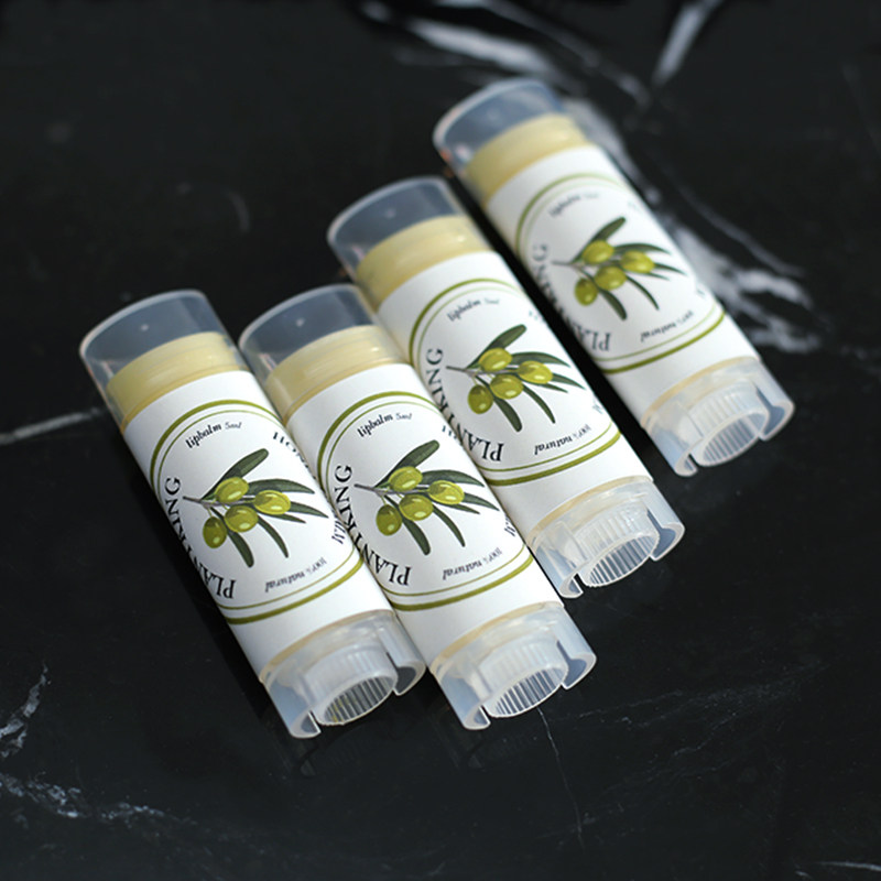 橄榄润唇膏。保湿滋润无添加