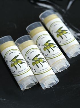 橄榄油保湿亲肤修护润唇膏