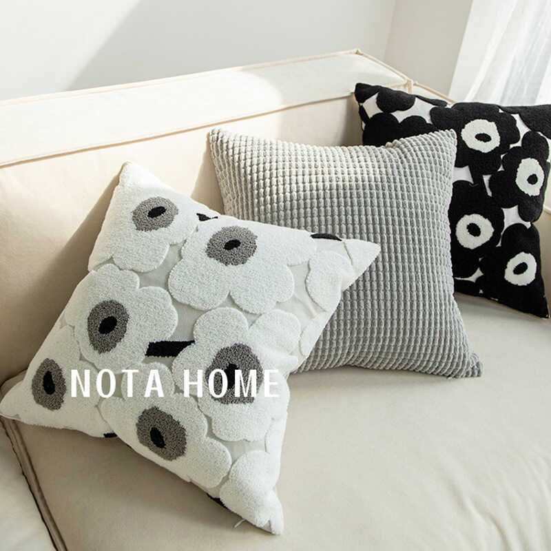 ins风刺绣抱枕腰垫纯棉帆布