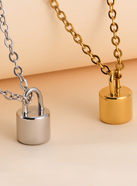 可打开爱心形吊坠钛钢五角星项链