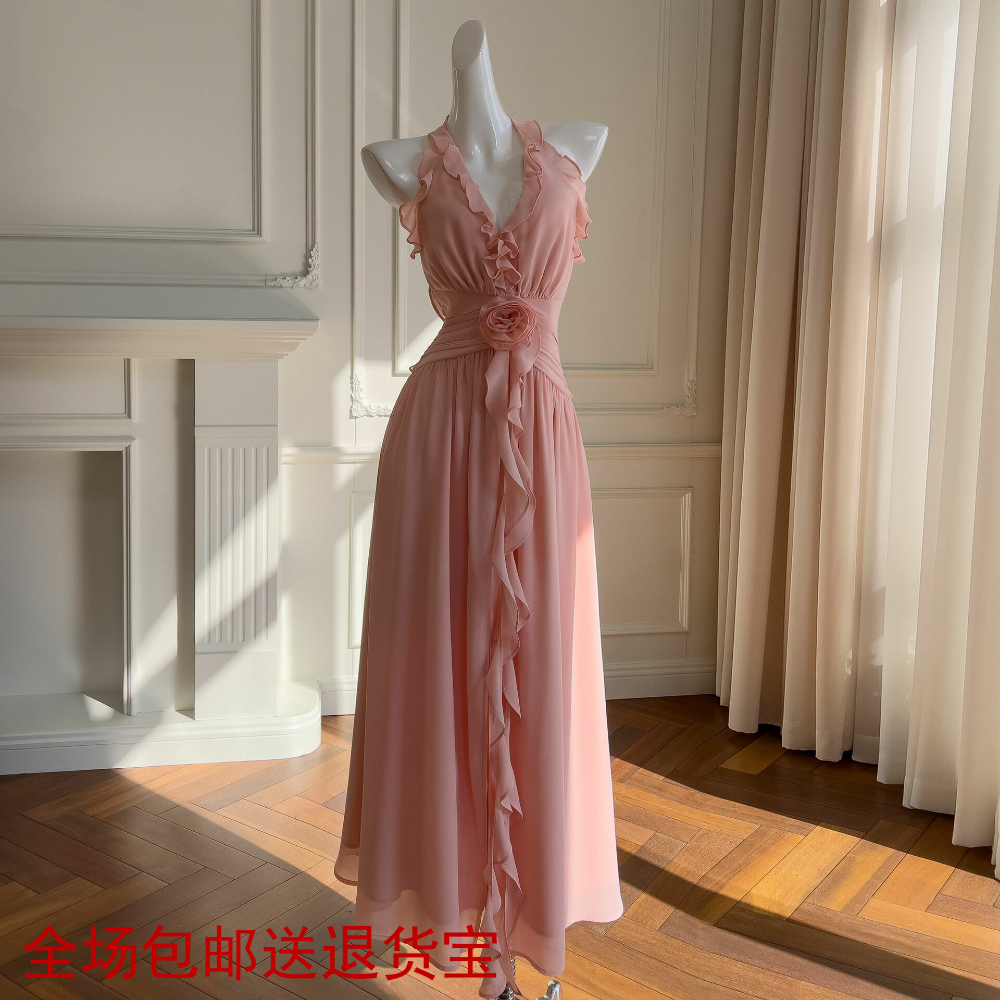 法式2025轻奢气质优雅挂脖V领连衣裙度假风雪纺仙女裙露背长裙女