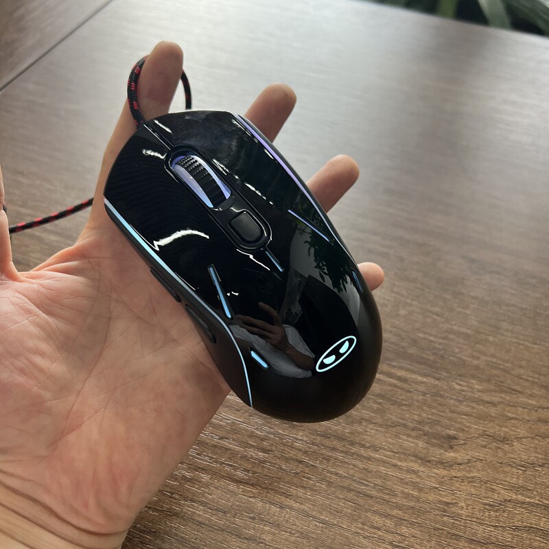 黑爵有线发光游戏鼠标