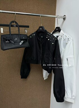 十三行2026春新款韩版时尚百搭钉珠短外套美式棒球服女上衣A10001