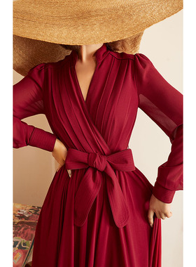 法式轻奢安可拉酒红色长款连衣裙大摆礼服裙长袖V领显瘦 70688