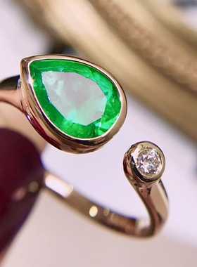 18K金钻石镶嵌 哥伦比亚祖母绿戒指 复古老钱风vivid green鲜绿色