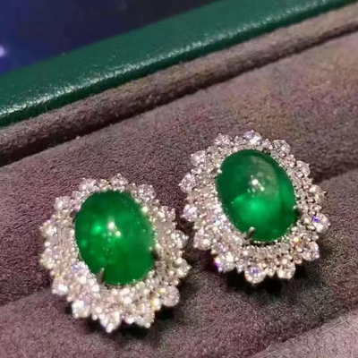 强荧光浓绿素面祖母绿耳钉 主石2.26ct 经典贵气款 百搭单品