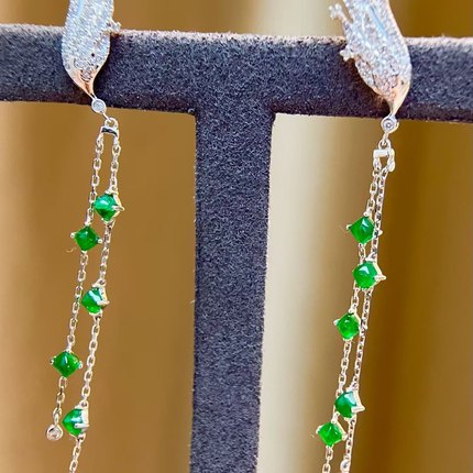 18K金钻石镶嵌潘杰希祖母绿天使的翅膀耳环 主石1.62克拉仙气满满