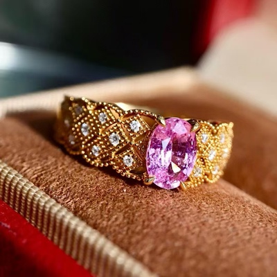 18K金钻石镶嵌 天然帕帕拉恰戒指 主石0.97克拉 艳丽又清新脱俗