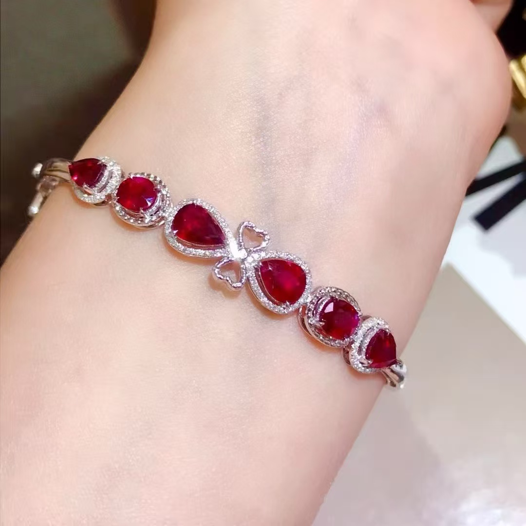 无烧红宝石手镯 纯正鸽血红 红宝4ct 18k金6.877克 钻石0.41ct