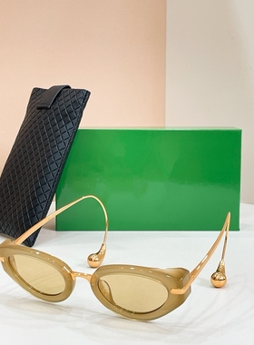 2026秀场猫眼设计师钢珠挂坠款太阳镜时尚男女潮跨境墨镜防紫外线