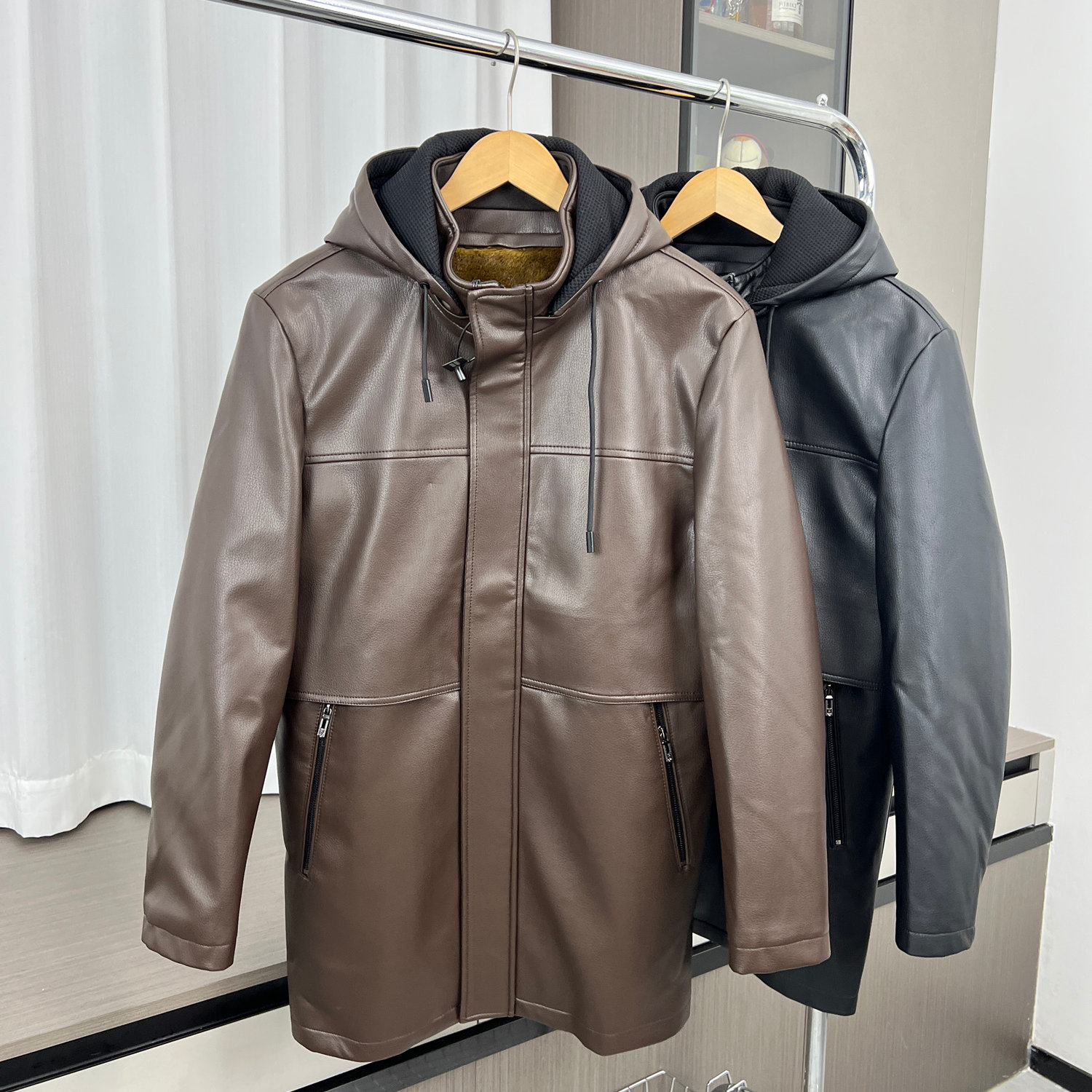 重磅三合一！加绒加厚！外贸男装秋冬保暖防寒连帽皮衣夹克外套潮