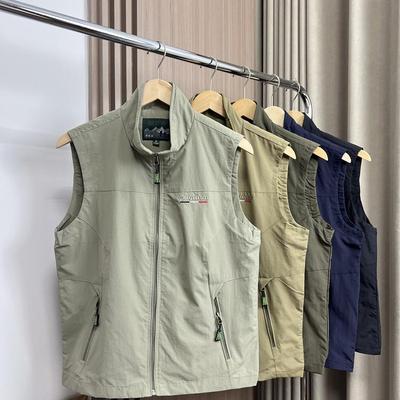 运动休闲百搭立领背心马甲