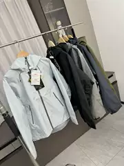 Unrivaled in Its Class! Rainproof with Full Adhesive! Autumn Men's Lightweight Outdoor Softshell Jacket for Export