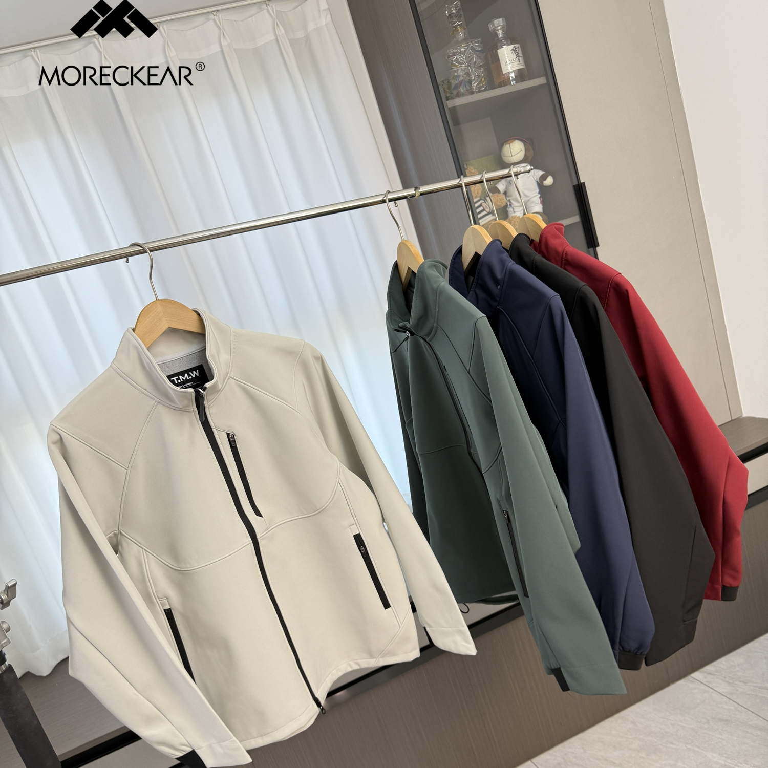 运动休闲软壳立领夹克外套