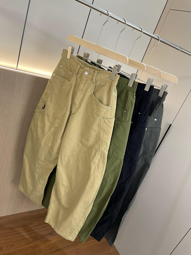 宽松舒适直筒工装休闲裤