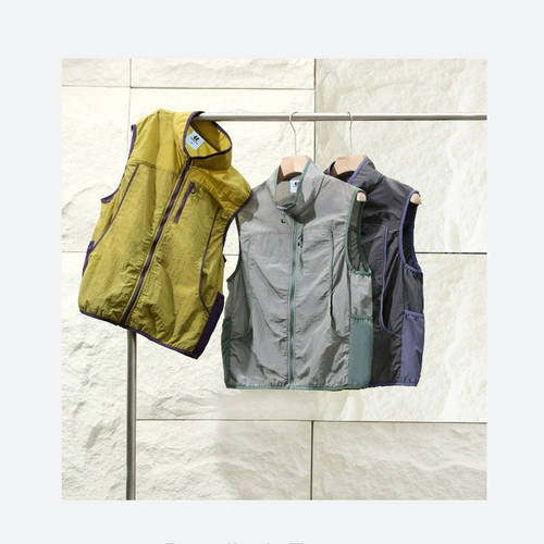 山系户外！拼色设计！外贸男装夏季透气防泼水情侣款休闲立领马甲