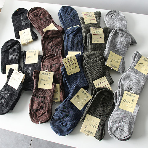 透气不闷脚一脚蹬中筒袜子